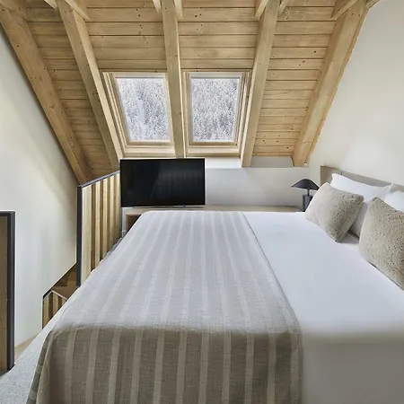 Mim Baqueira Luxury & 4*